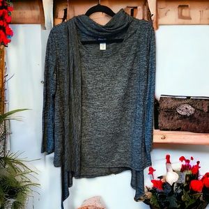 📦 Black & Gray Long Sleeve Top With Matching Scarf